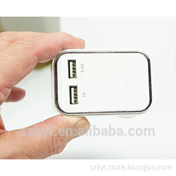 TUV CE FCC ROHS SAA approved 5V 4A dual usb wall charger with socket